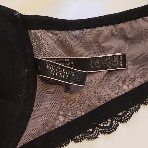 Victoria Secret Vintage Racerback Push up Bra with Studs and Chains 38D - Picture 6 of 11